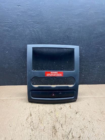 2007-2018 Mercedes Dodge Sprinter Center Console Radio Instrument Panel Q1124 DG0