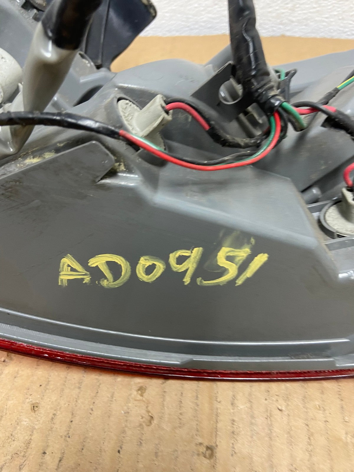 2009 2010 2011 Nissan Maxima Left Driver Lh Side Tail light AD0951 LK6