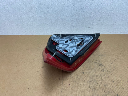 2005-2007 Mercedes-Benz C 230 W203 C-Class Right Passenger Tail Light AC3654 LK4
