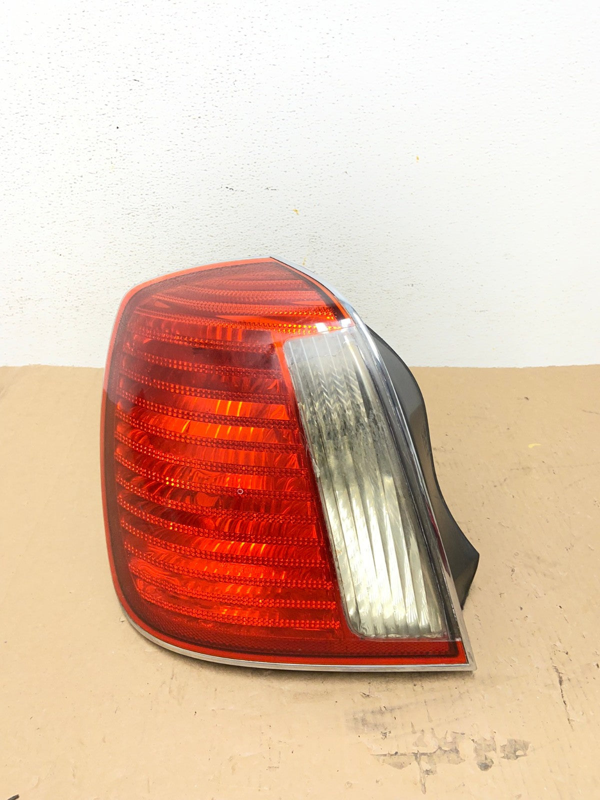 2004 to 2005 Hyundai XG350 Left Driver Side Tail Light AD7774 LK0
