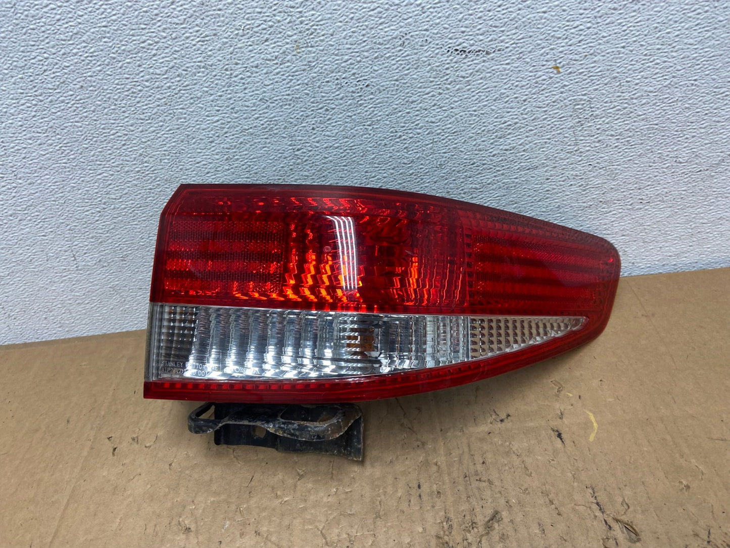 2003 to 2004 Honda Accord Sedan Right Passenger Rh Side Tail light AD2387 LK0
