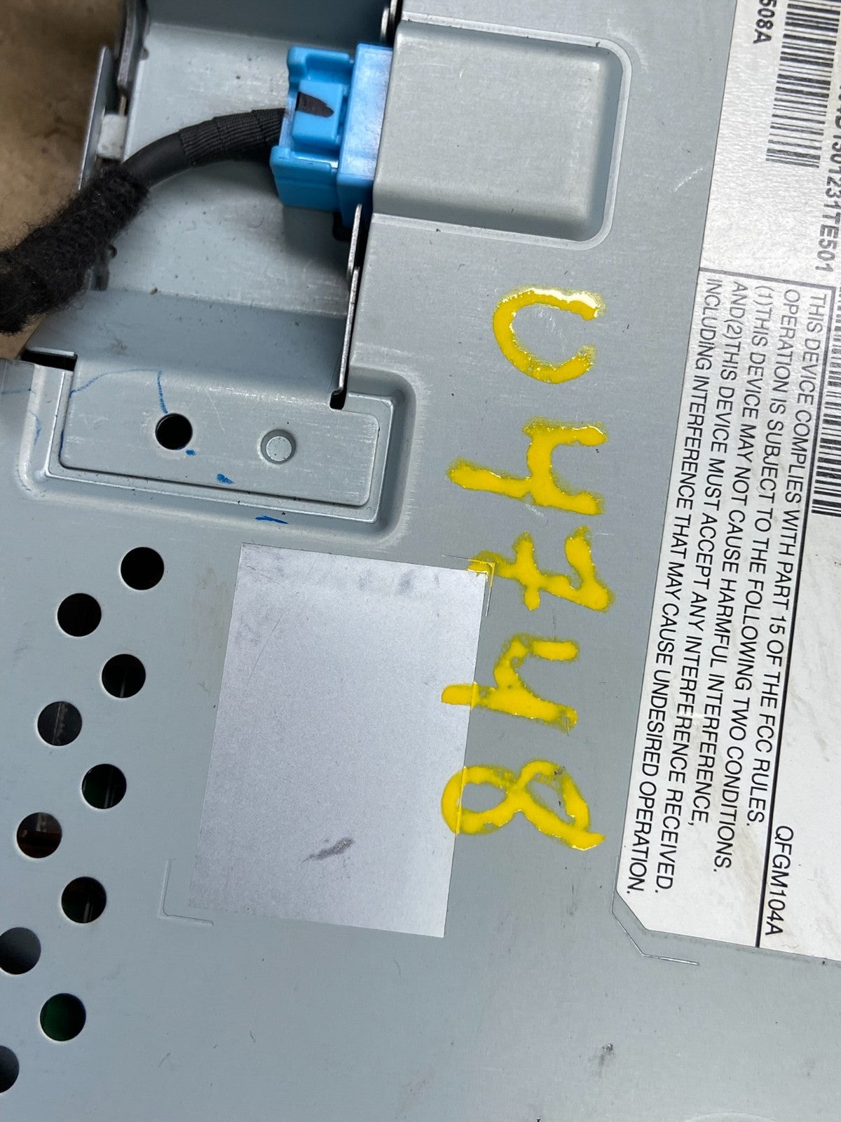 2010 - 2011 Chevrolet Equinox Radio Display Screen Information Dash Oem u4748 DG7
