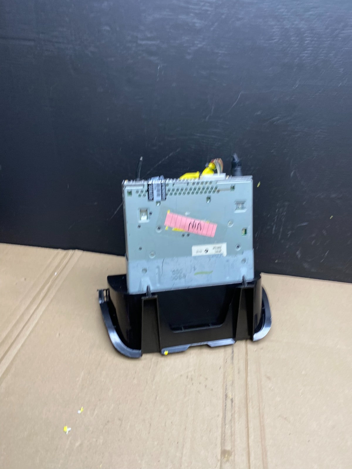 1998 to 2003 Jaguar XJ8 Vanden Plas Casette Radio AM/FM Tape Dash AB8730 DG4