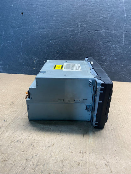 2003-2006 Mercedes Benz W211 E350 E500 Radio Screen Navigation Display AE7861 DW2