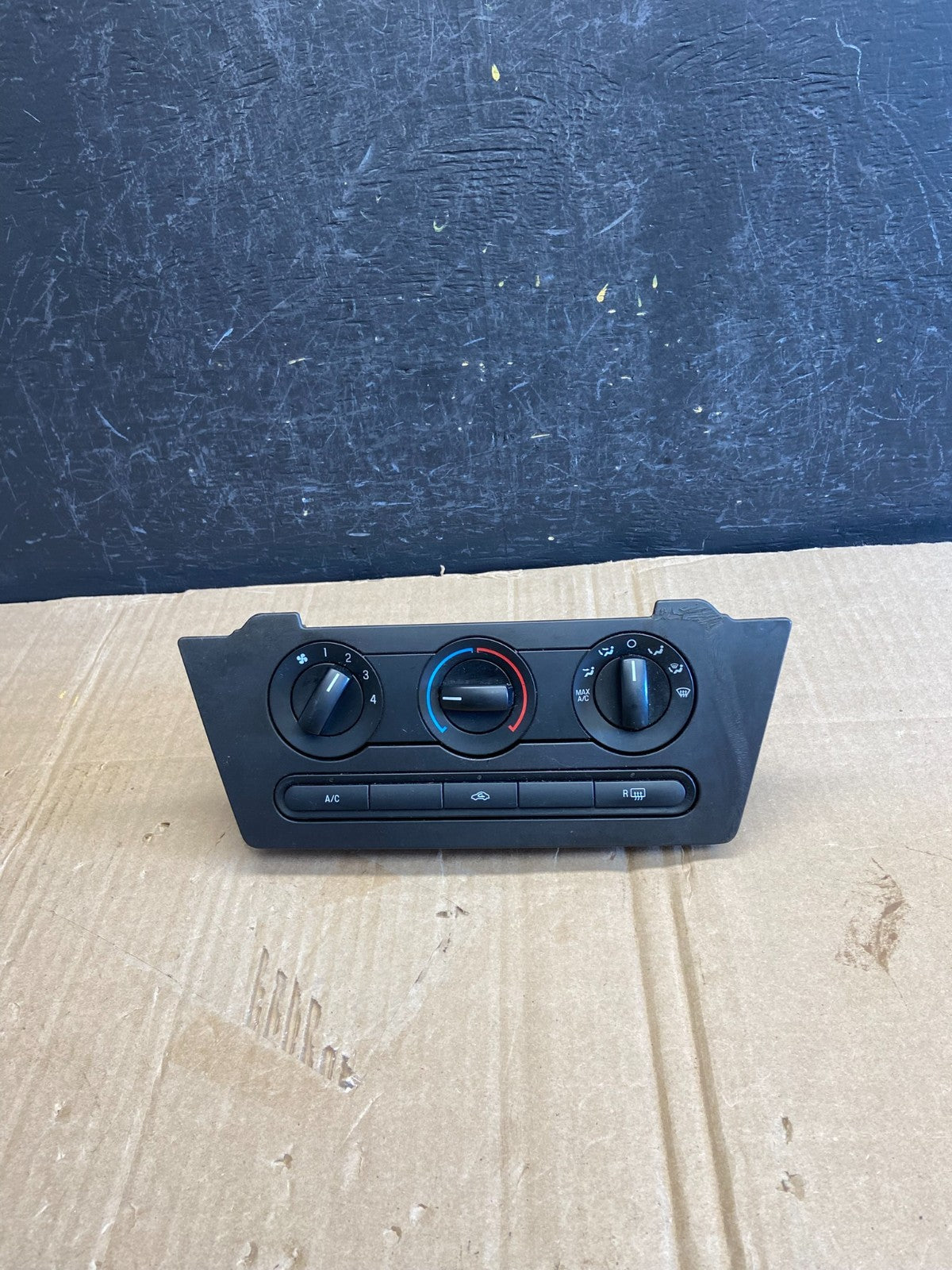 2006 to 2009 Ford Fusion Mercury Milan Climate Control A/C Control ad7095 DG0