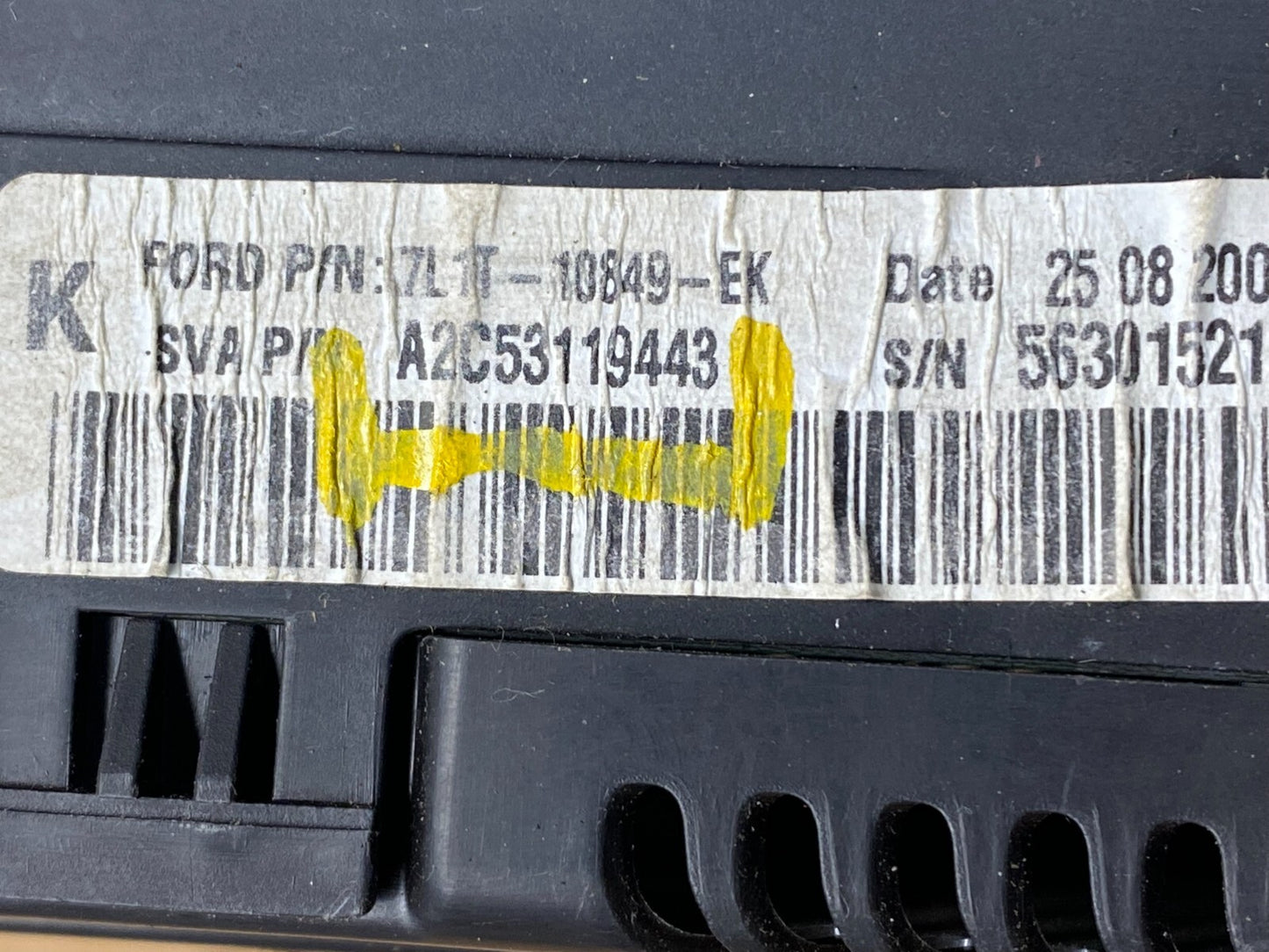 2007 Ford  Expedition Speedometer Cluster Gauge H8001 DG1 Oem6
