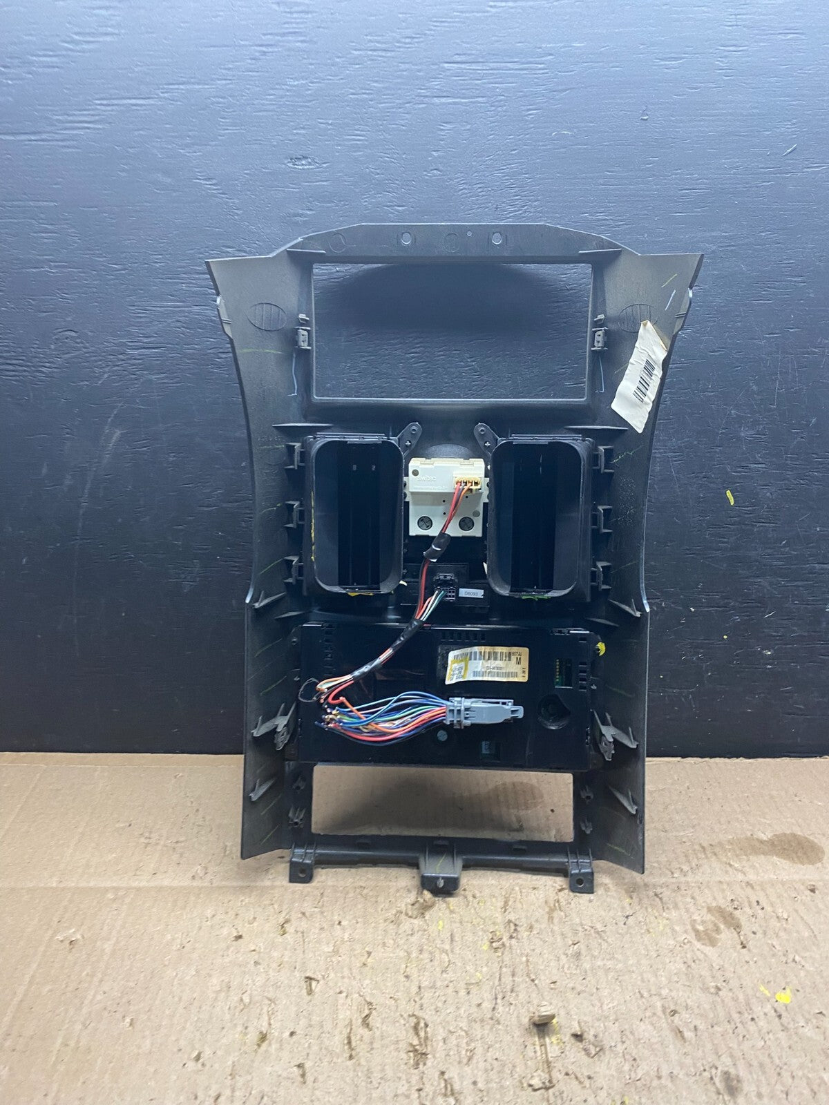 2008-2010 Dodge Grand Caravan Radio Bezel Climate Control Heat AC Heater M85006