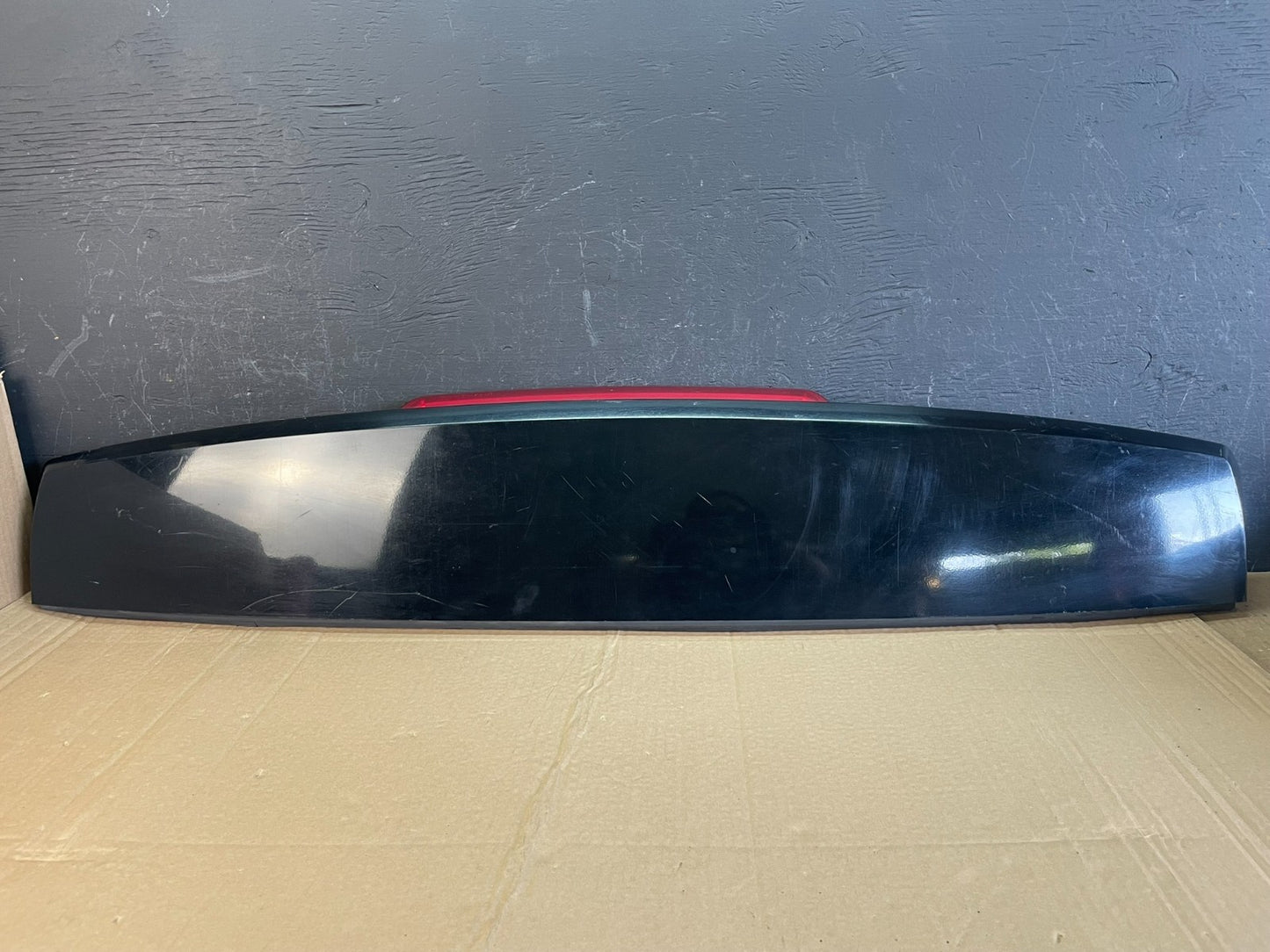 2007-2014 Chevrolet Tahoe Suburban Yukon Spoiler Wing 3rd Brake Light AC9690 DG0