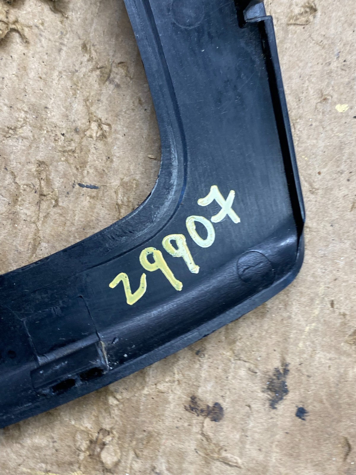 2003 - 2008 Subaru Forester Center Console Shifter Bezel  Trim  z9907 DG8