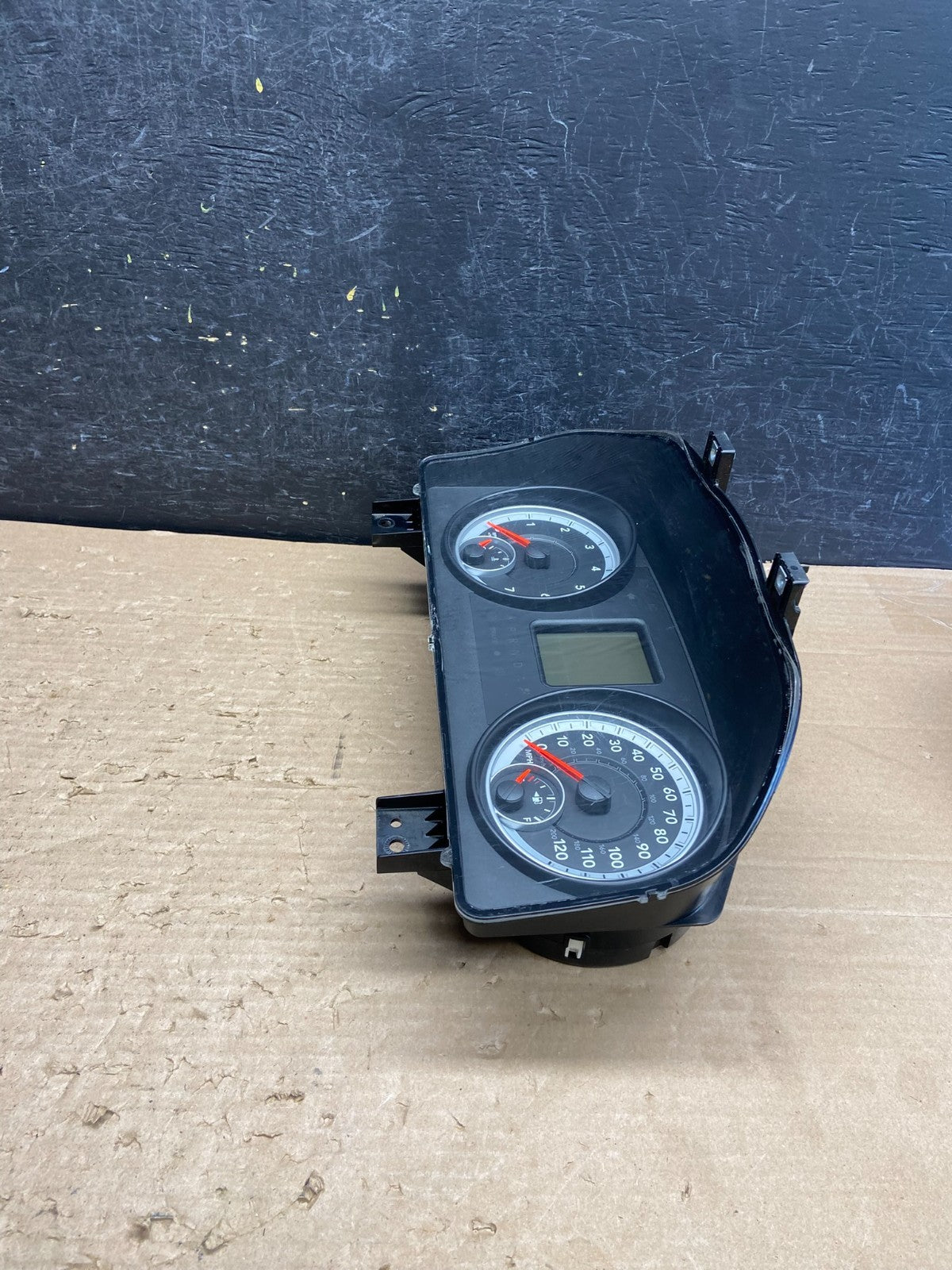 2012 2013 Dodge Ram 1500 Instrument Speedometer Gauge Cluster AG8621 DG2