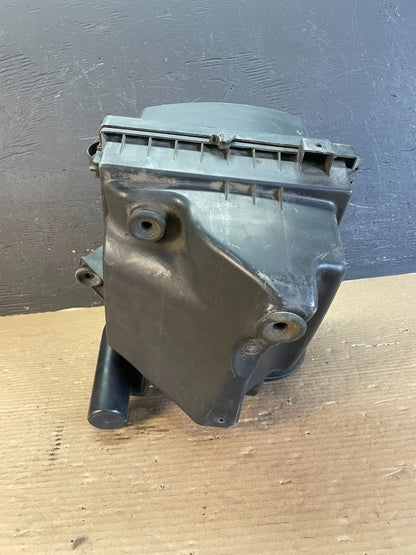 2011 - 2021 Dodge Durango 3.6L Air Filter Cleaner Box AF3503 DW5
