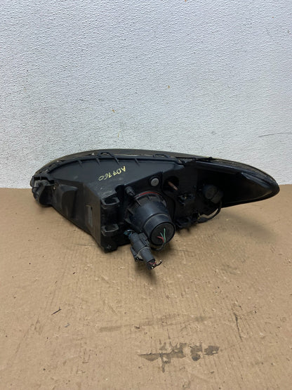 2000 to 2007 Ford Taurus Right Passenger RH Side Halogen Headlight AD7760 DW7