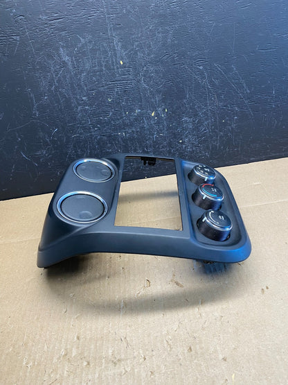 2011 to 2017 Jeep Patriot Dash Climate Temperature Control Radio Bezel AC6350 DG1