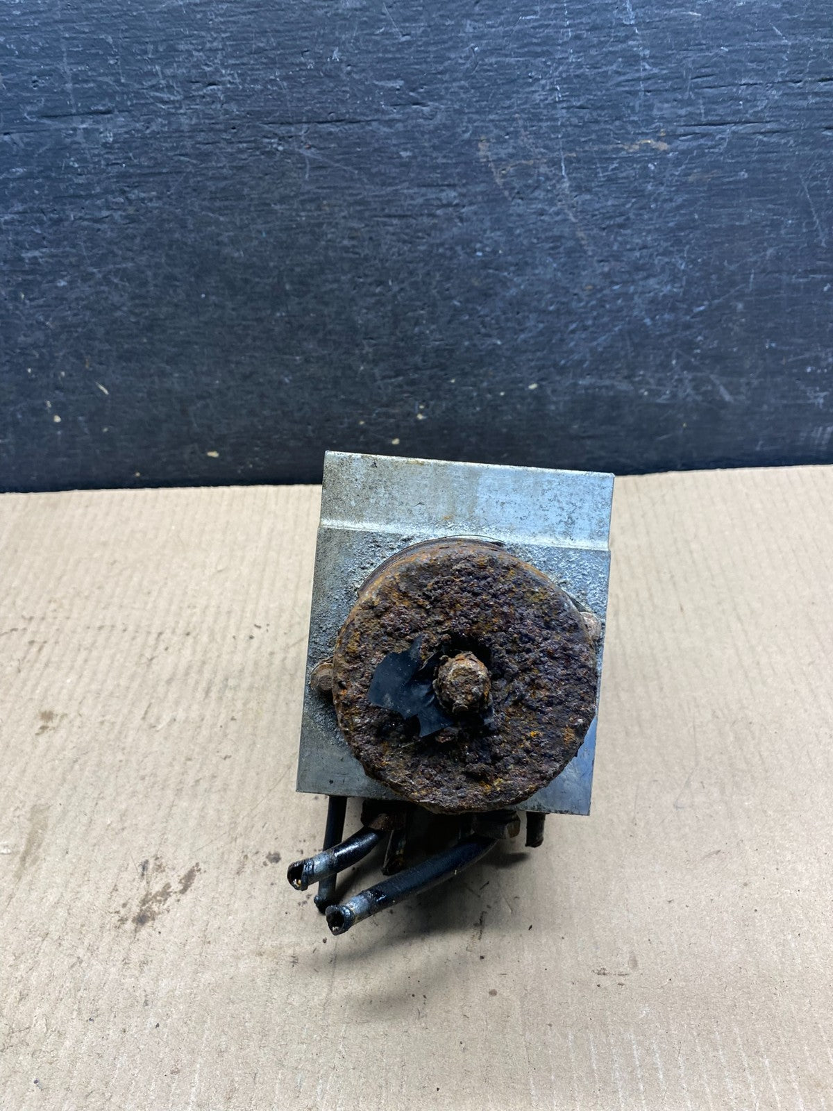 2012-2017 Chevrolet Express GMC Savana ABS Anti Lock Brake Pump ai7170 DG5
