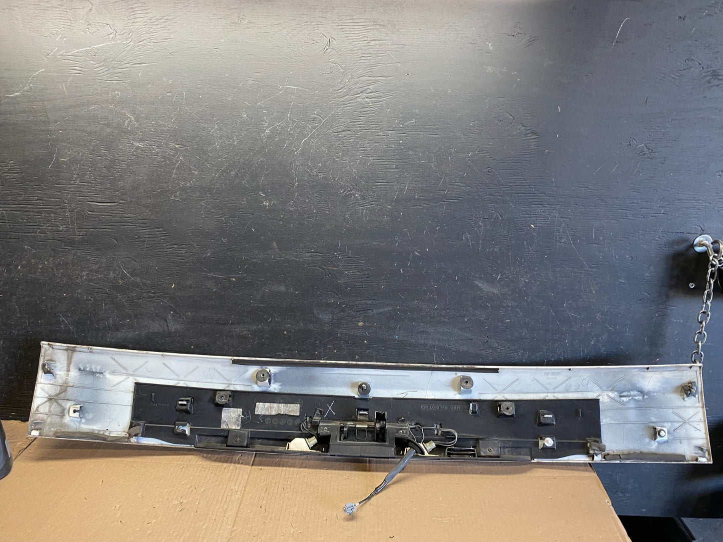 2011-2018 Dodge Grand Caravan Rear Tail Gate Trim Molding Panel OEM R5202 DG11
