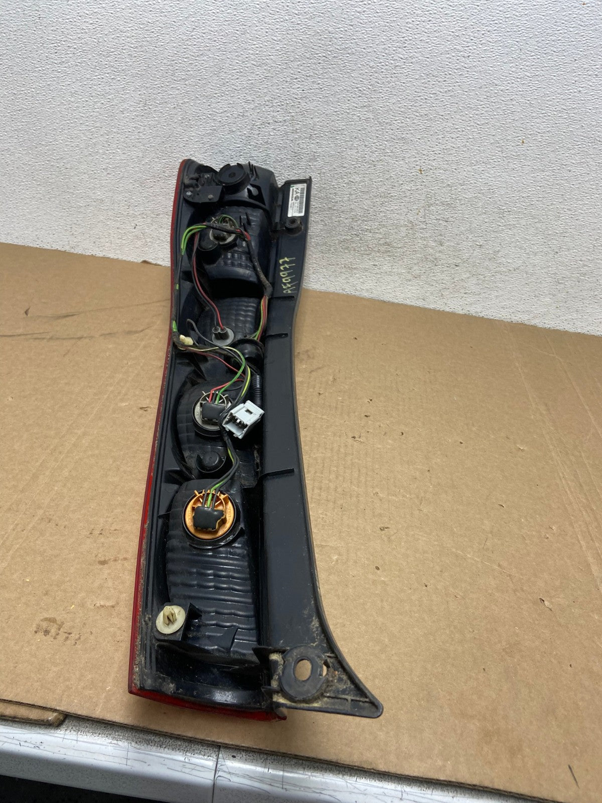 2005 to 2006 Honda Cr-v Crv Left Driver LH Tail Light AF9977 LK5