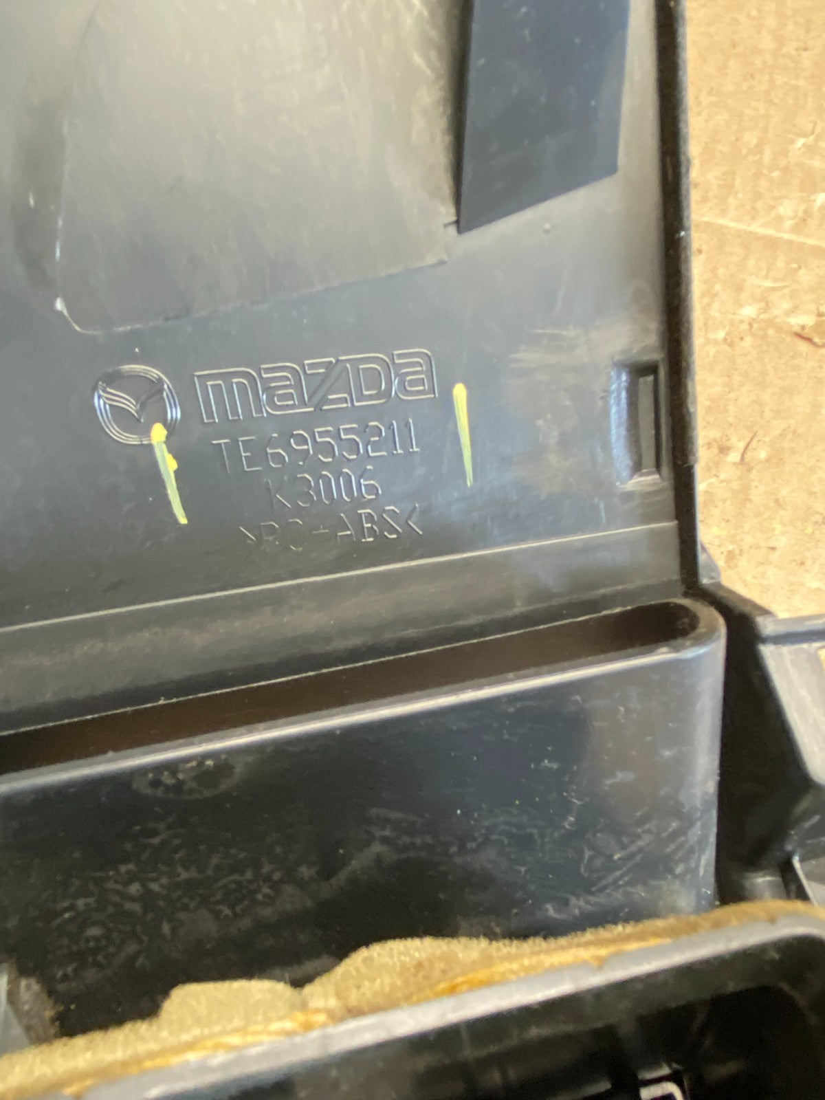 2010 - 2015 Mazda CX-9 Radio Dash Trim Bezel W/Vent AC Climate Control AC6424 DG5