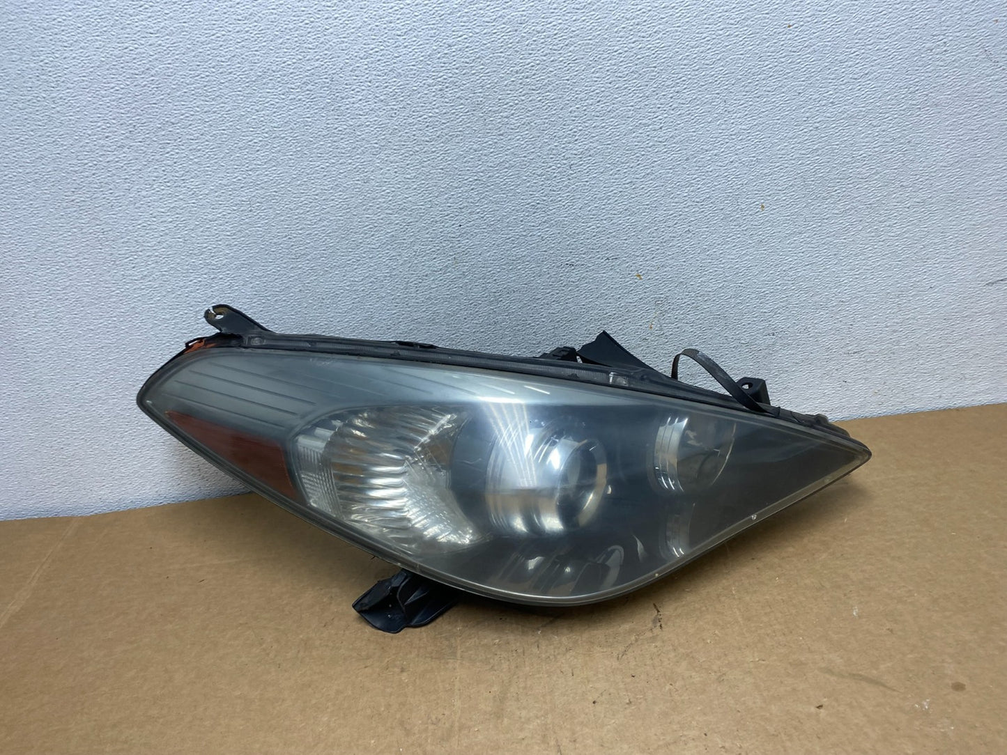2007 2008 Toyota Solara Right Passenger RH Xenon Hid Headlight AD6040 DW0