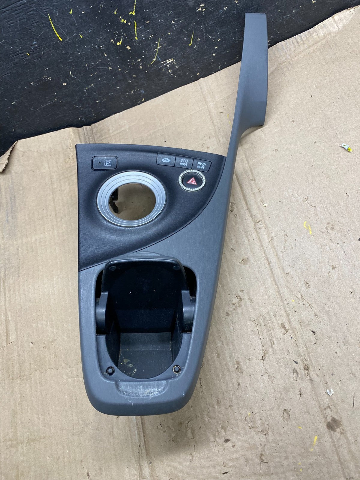 2010 to 2015 Toyota Prius Center Console Cup Holder Trim Bezel X5863 DG1