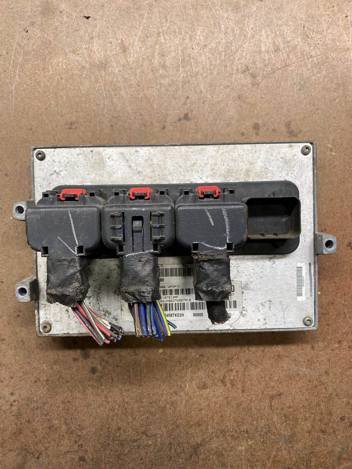 2007 Jeep Liberty Dodge Nitro 3.7L Engine Control p05187213af M3228 DG0