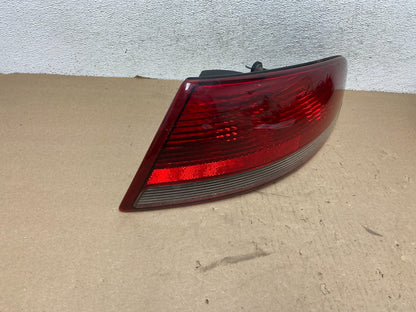 2001-2006 Chrysler Sebring Convertible Right Side Tail Light AG40842
