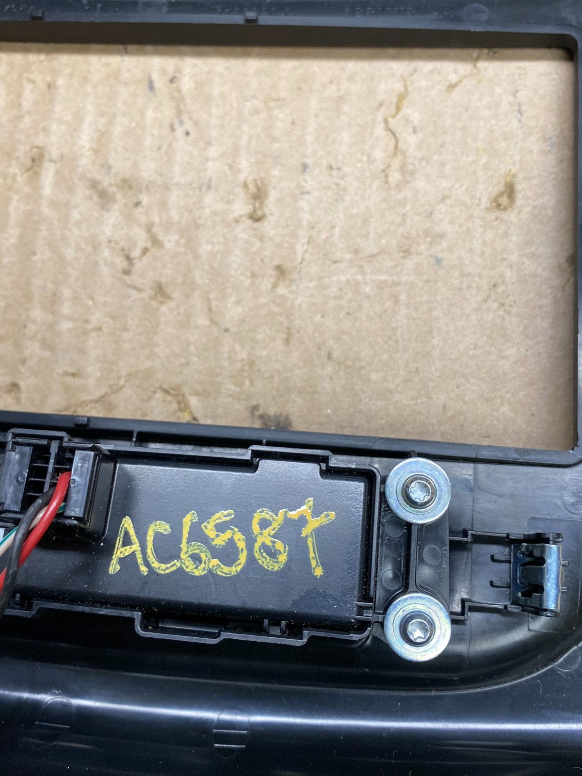 2011 - 2014 Chrysler 200 Dash Radio Bezel Trim Clock Hazard Bezel AC6587 DG6