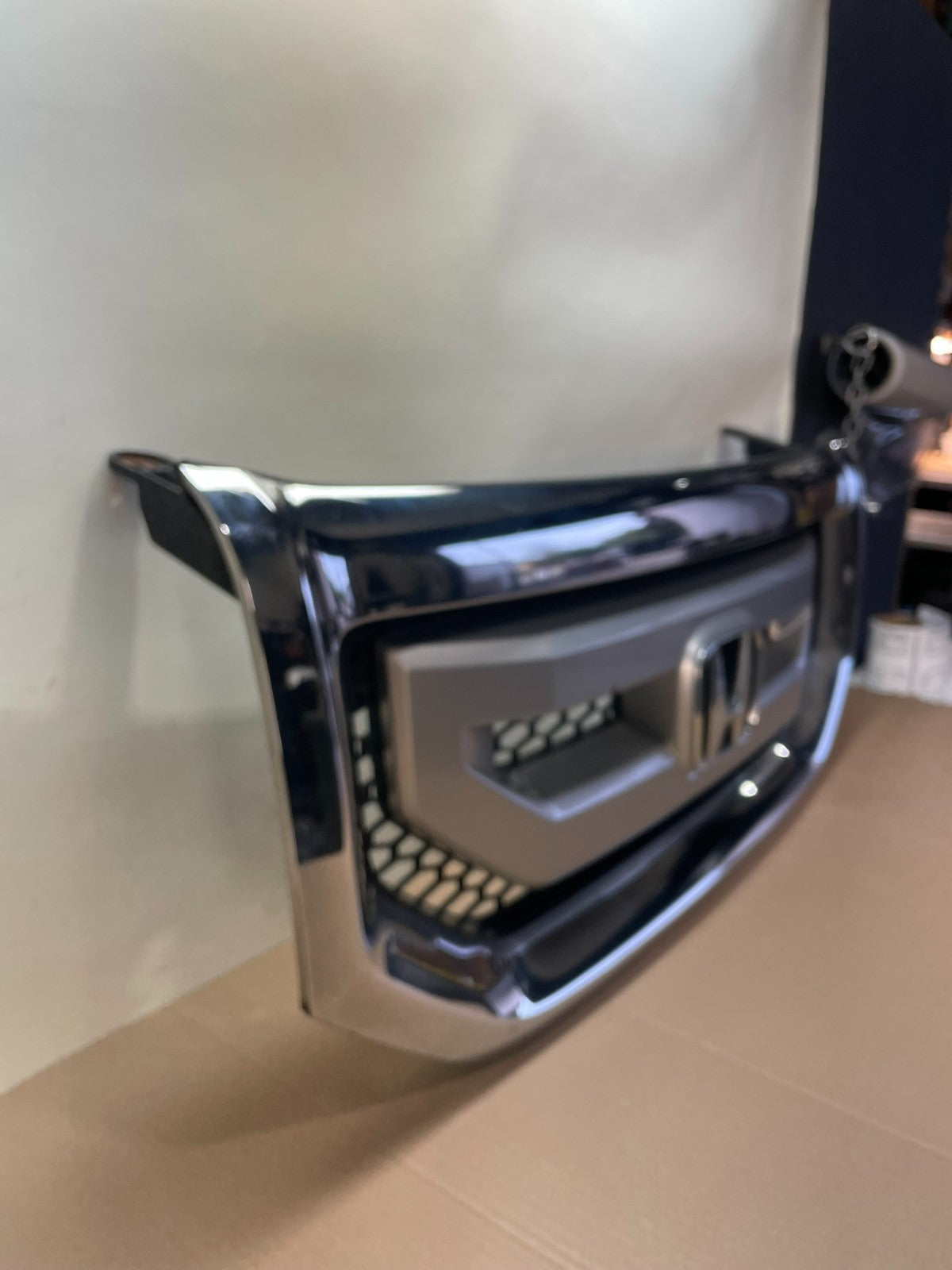 2009 to 2011 Honda Pilot Front Upper Grill Grille AH6432 DG2