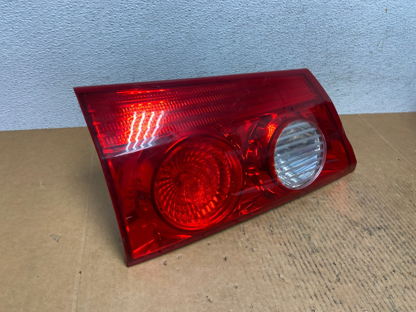 2006 - 2010 Toyota Sienna Left Driver Lh Side Inner Tail Light AE0334 LK2