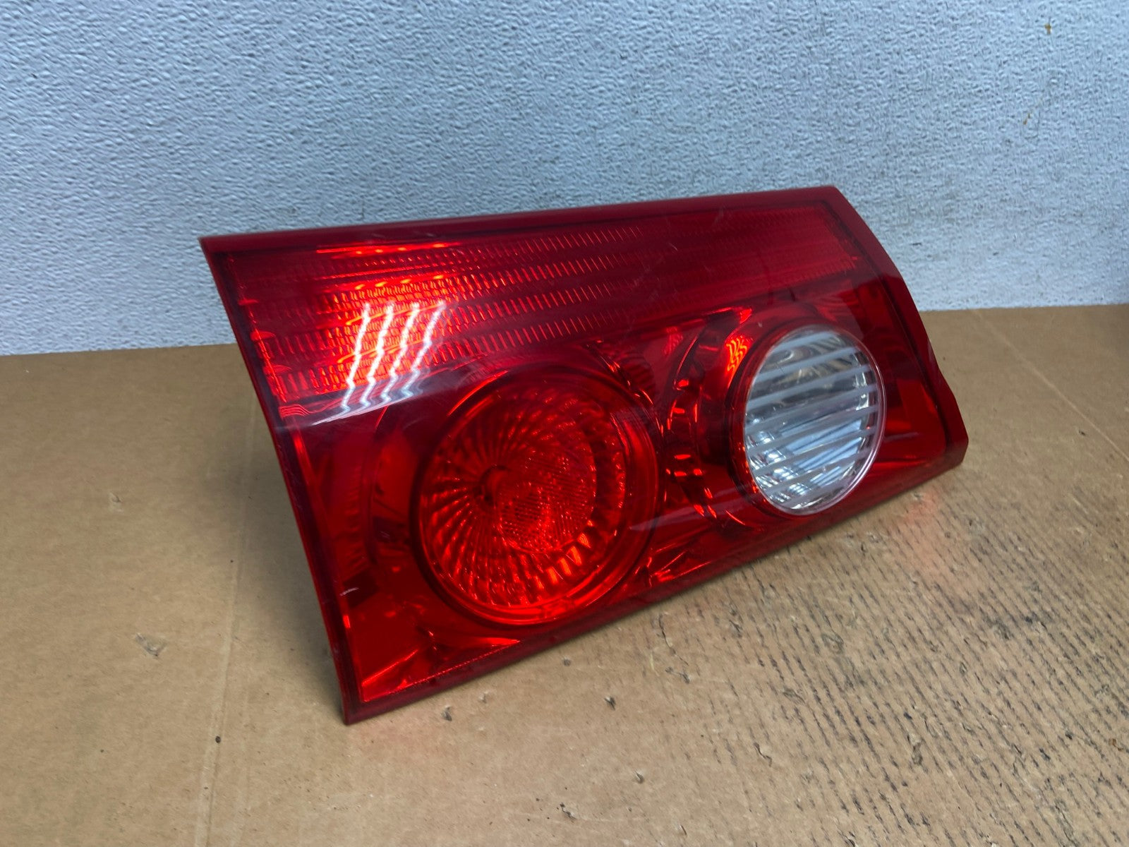 2006 - 2010 Toyota Sienna Left Driver Lh Side Inner Tail Light AE0334 LK2