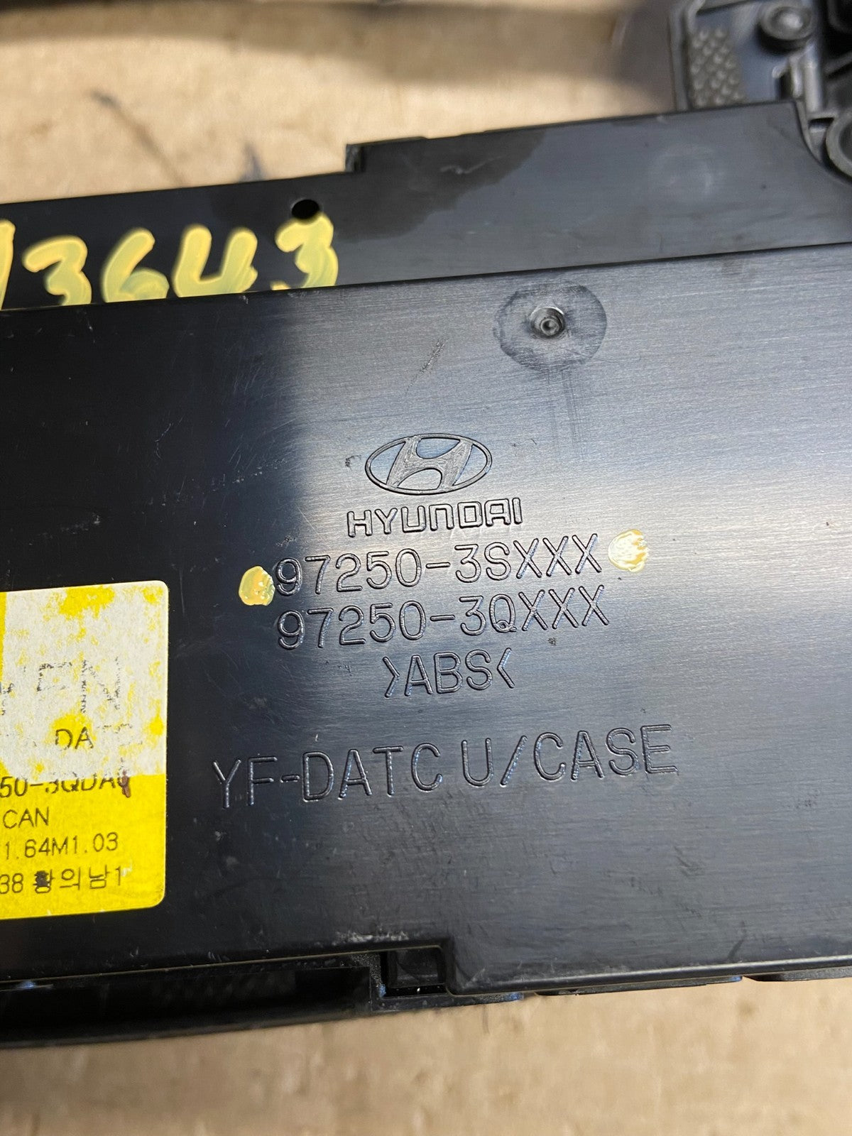 2011 - 2014 Hyundai Sonata Center Radio Climate Control Air Vent Bezel ah3643 DG6