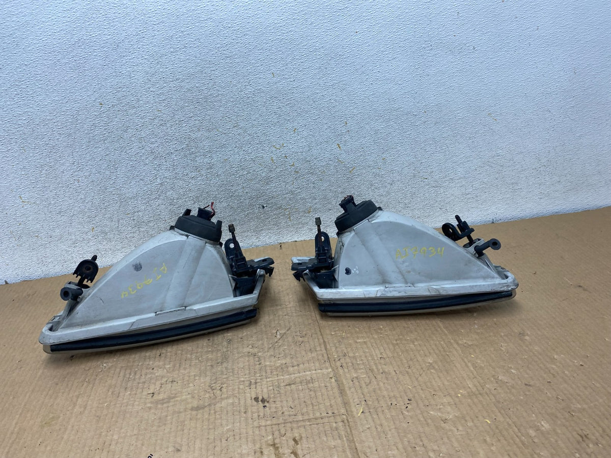 1997 1998 1999 Toyota Camry Left+Right Side Set Halogen Headlights AI7934 DW8