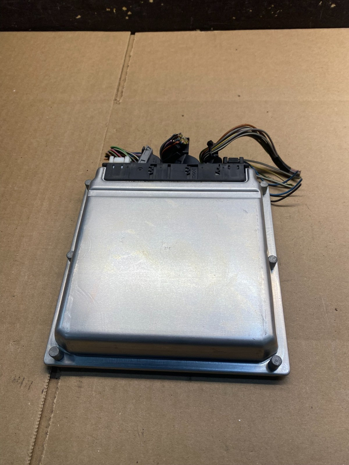 1999 to 2005 Mercedes E320 CLK320 Engine Control A1121533179 V6476  DG0