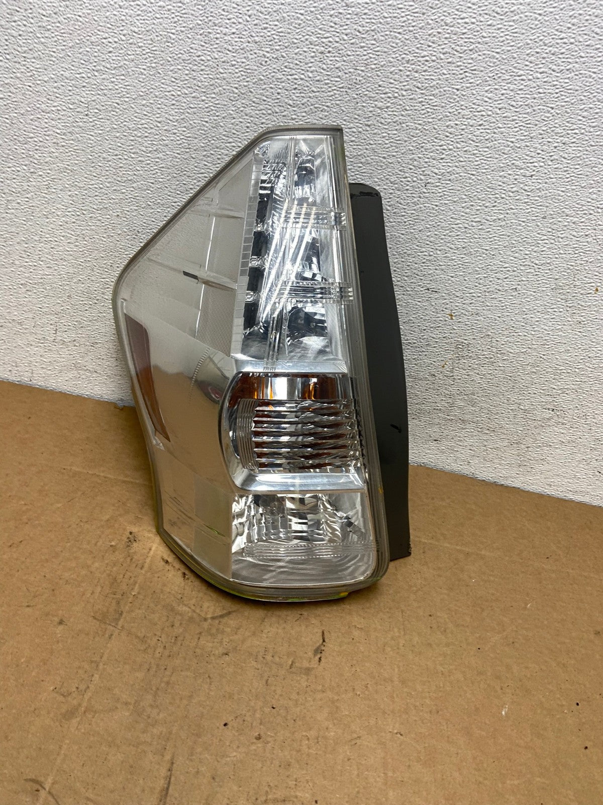 2012 2013 2014 Toyota Prius V LED Left Driver LH Tail Light AD5482 LK0