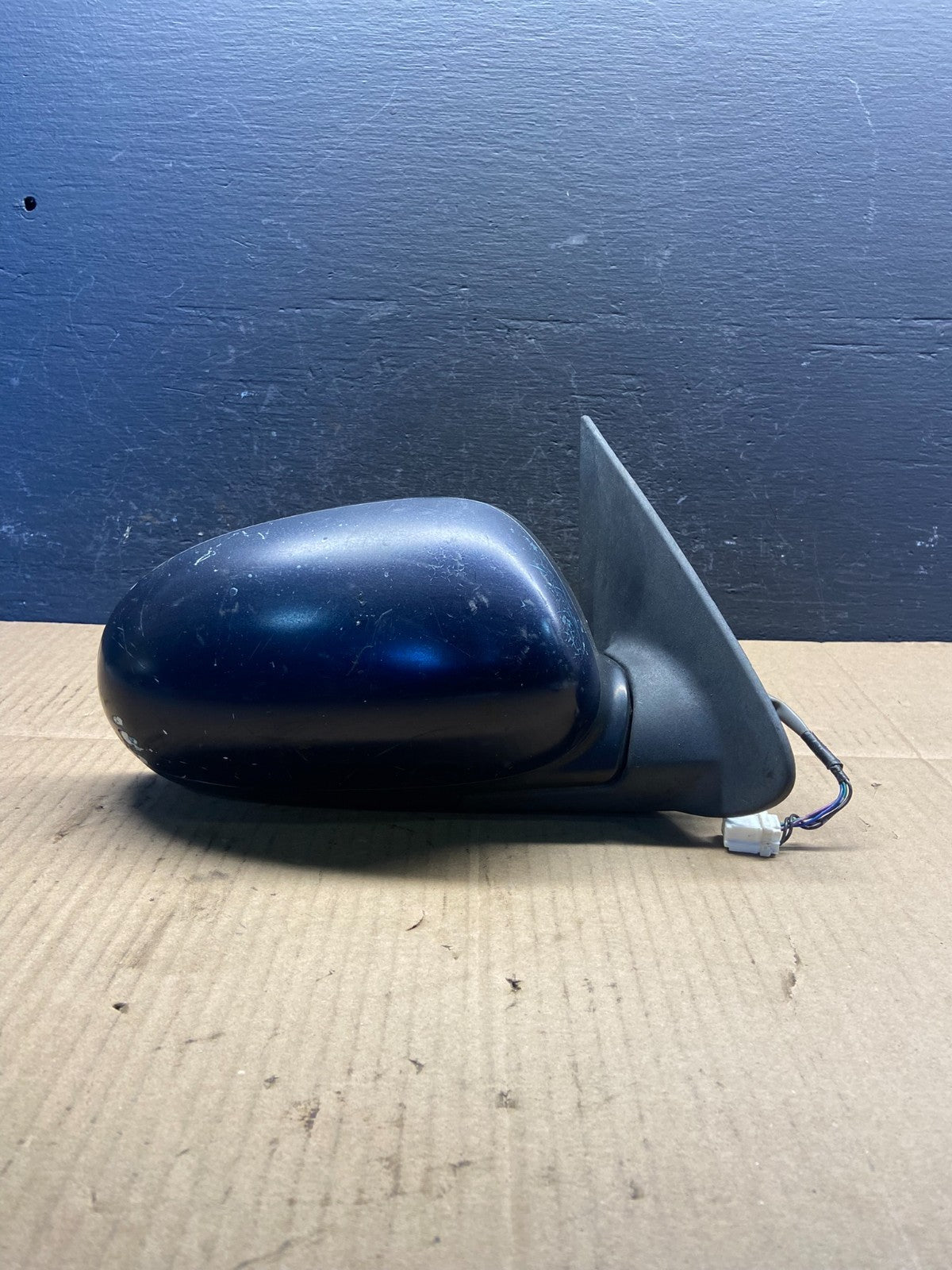 2000 to 2004 Infiniti i30 i35 Front Right Passenger View Door Mirror AD2946 DW0