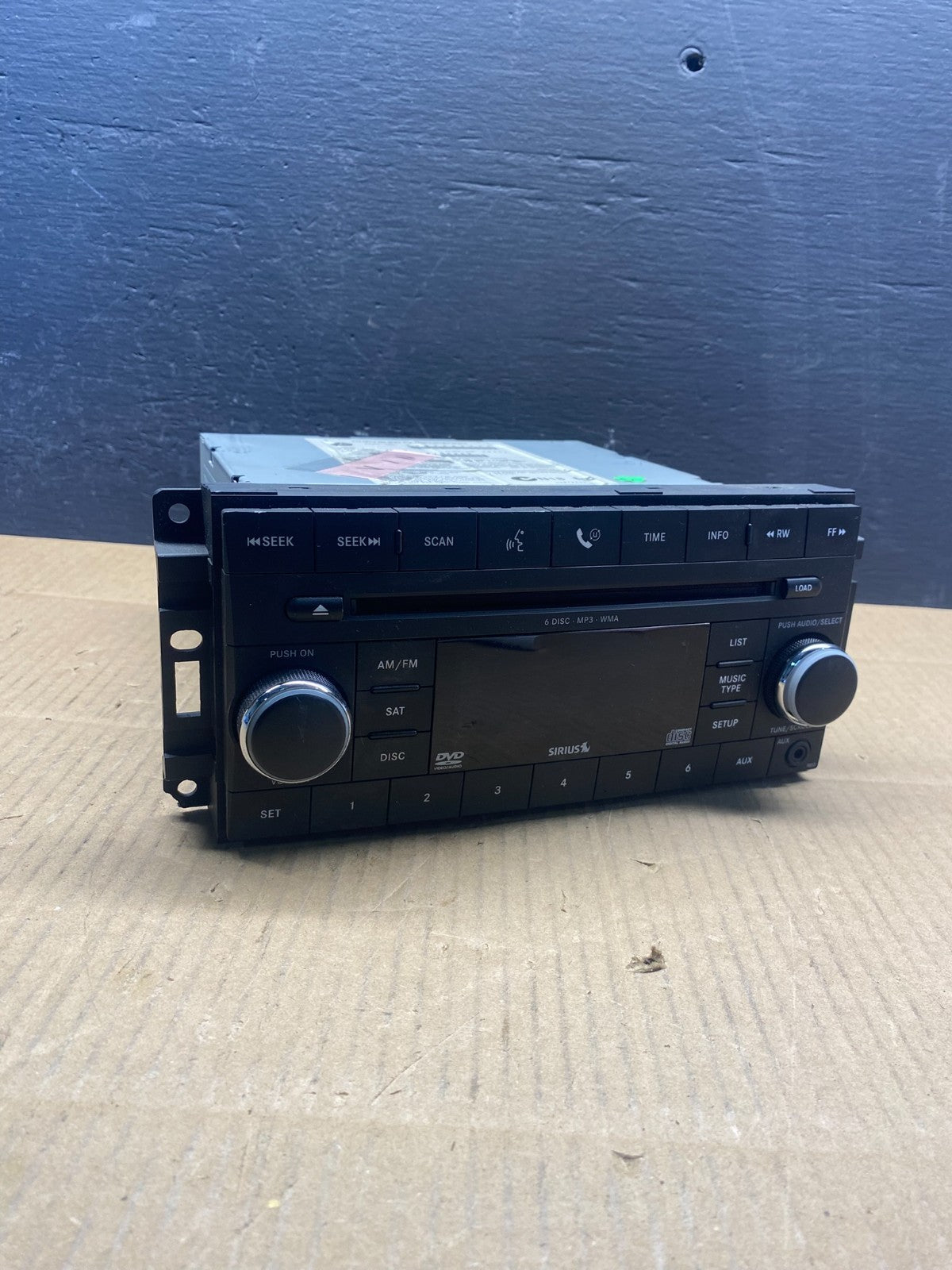 2007-2012 Chrysler Dodge Jeep Ram Radio CD MP3 AUX Receiver ad1501 DG0