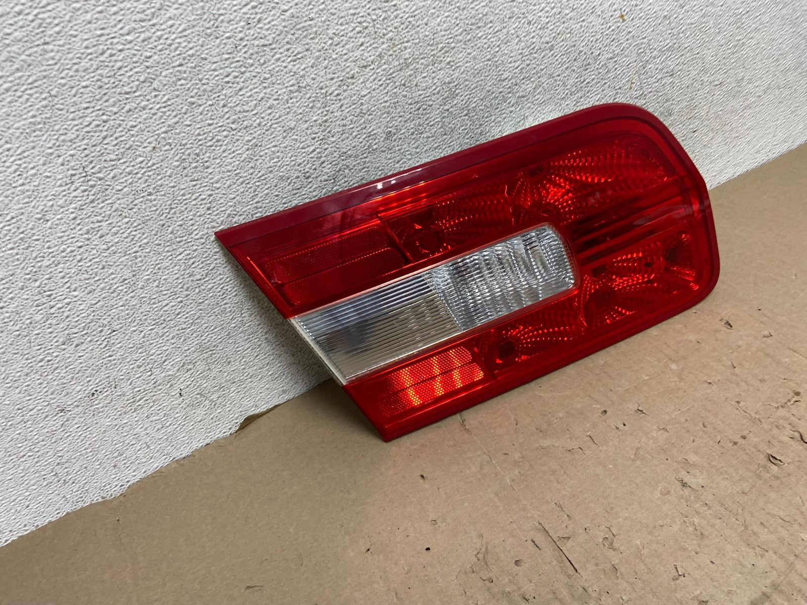 2007-2009 Lincoln Zephyr MKZ Left Driver Lh Side Tail Light Inner AG6980 LK2