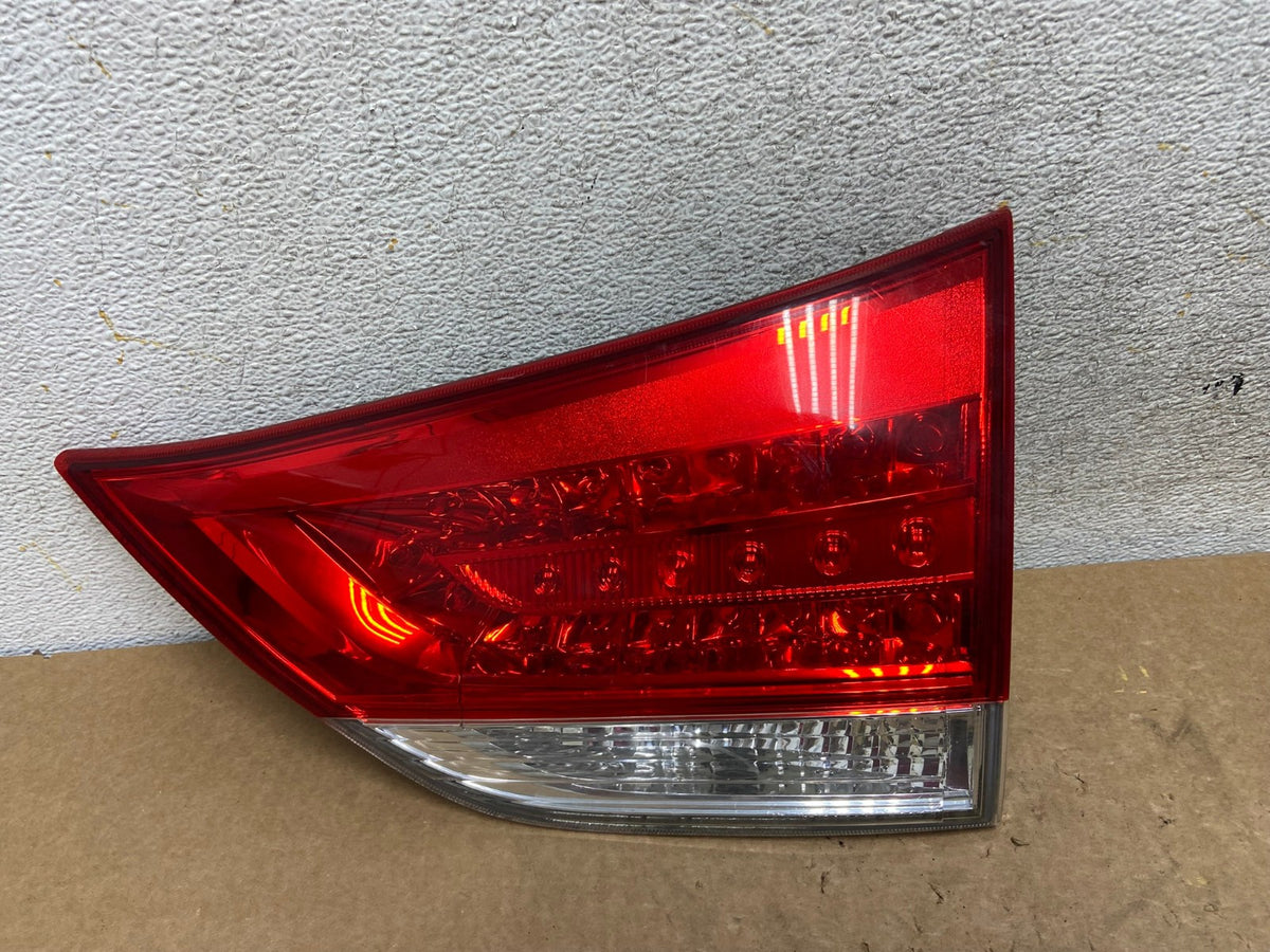 2011-2020 Toyota Sienna Right Passenger RH Side Inner Tail Light AI3630 LK0