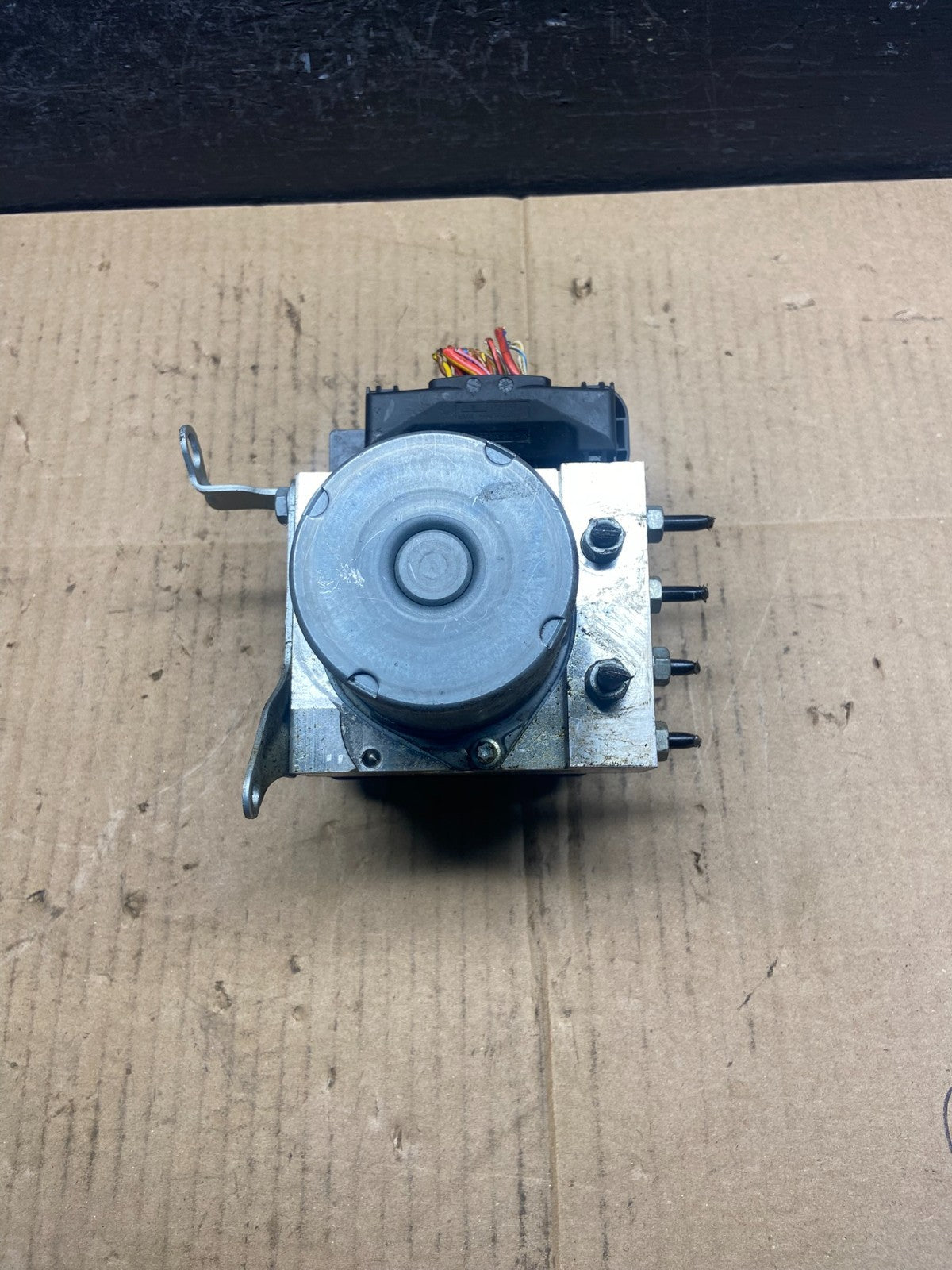 2007 to 2013 BMW 335i ABS Anti-Lock Brake Pump 6768550 AD1833 DG5