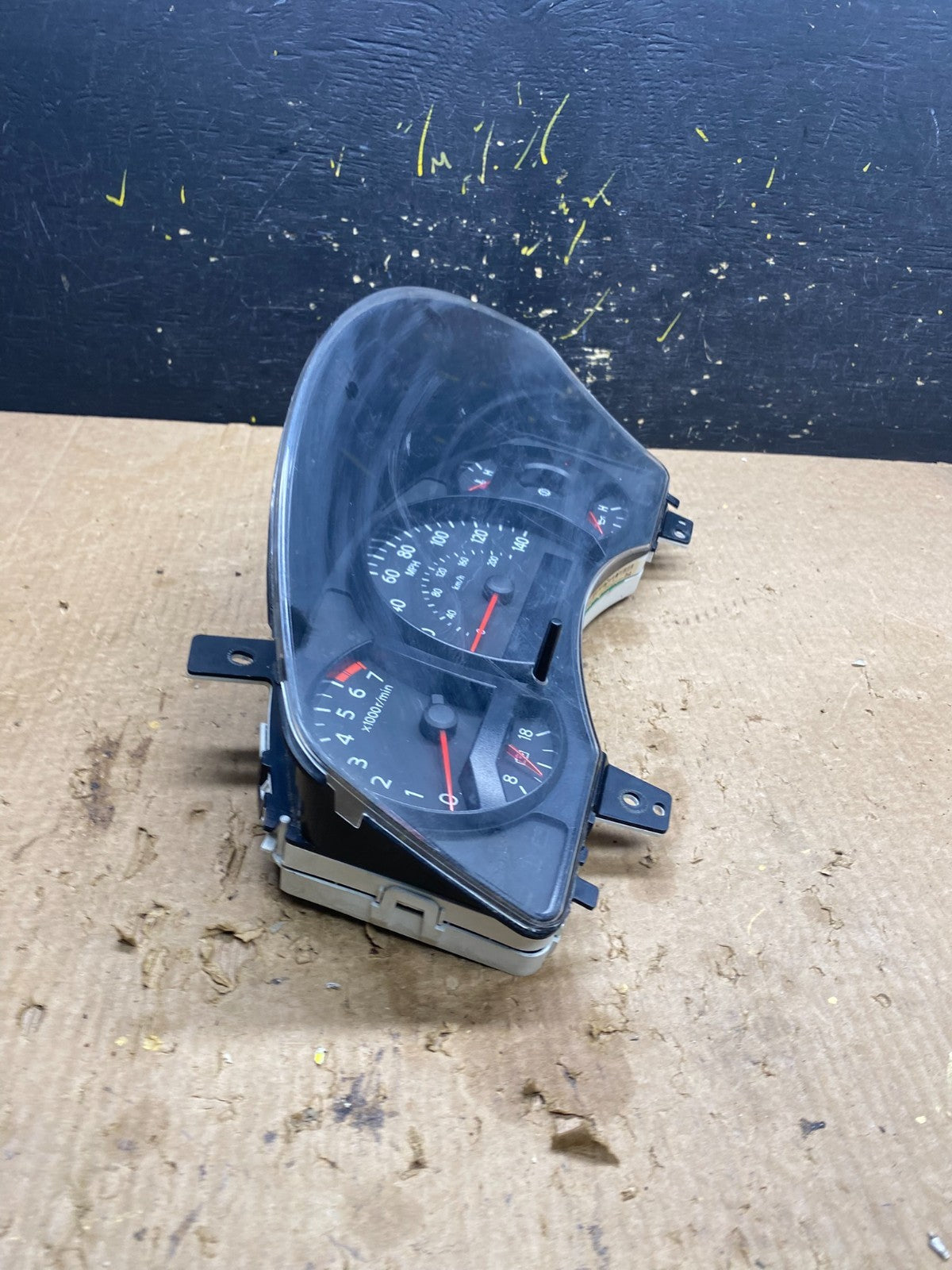 2007 Nissan Titan Speedometer Cluster Gauge Bezel Z7257 DG1