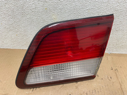 1997 1998 1999 Nissan Maxima Right Passenger RH Inner Tail Light Oem F3220 KC0