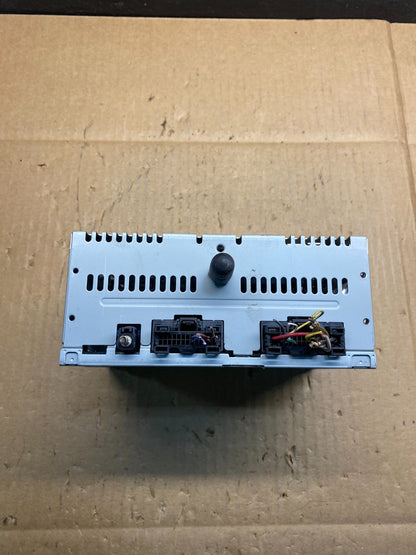 2017 2018 2019 Ford Explorer Audio Equipment Radio Receiver AM FM CD AI9969 DW5