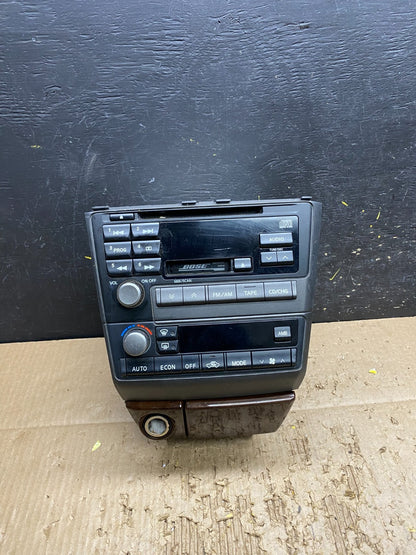 2000 to 2001 Infiniti i30 Bose Radio AM/FM Casette Climate Control V9992 DG0