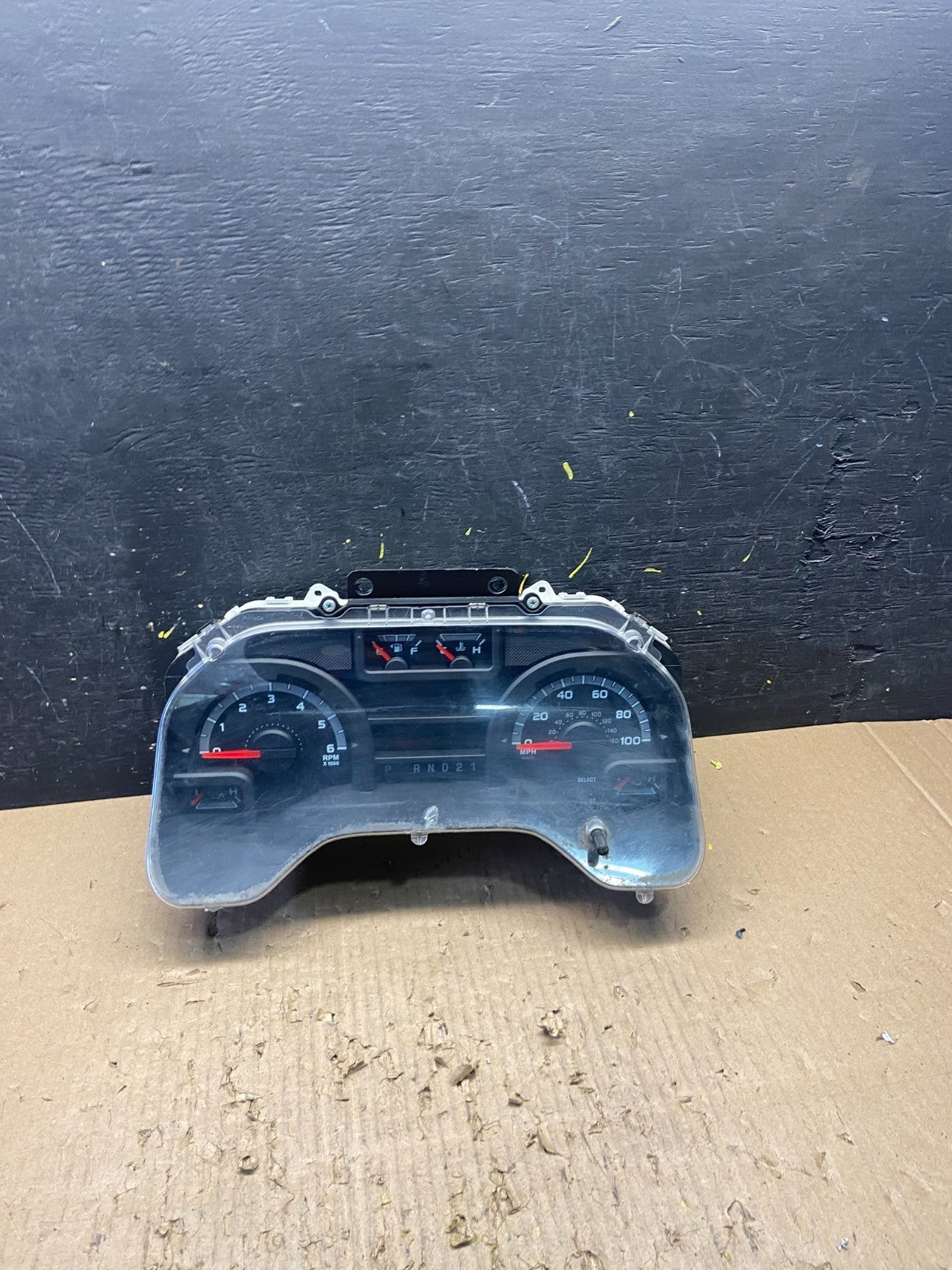 2009 to 2014 Ford E150 E250 E350 VAN Gauge Speedometer Cluster T1755 DG0
