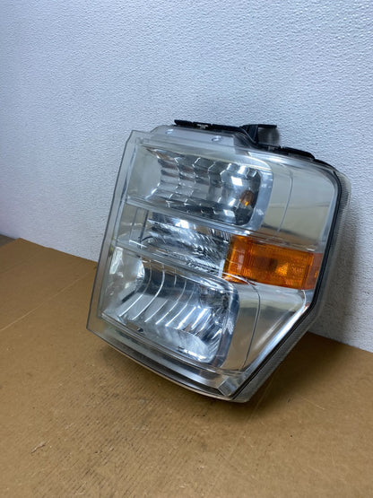2008-2014 Ford Econoline E150 E250 E350 Left Driver LH Headlight AD9162 DW1