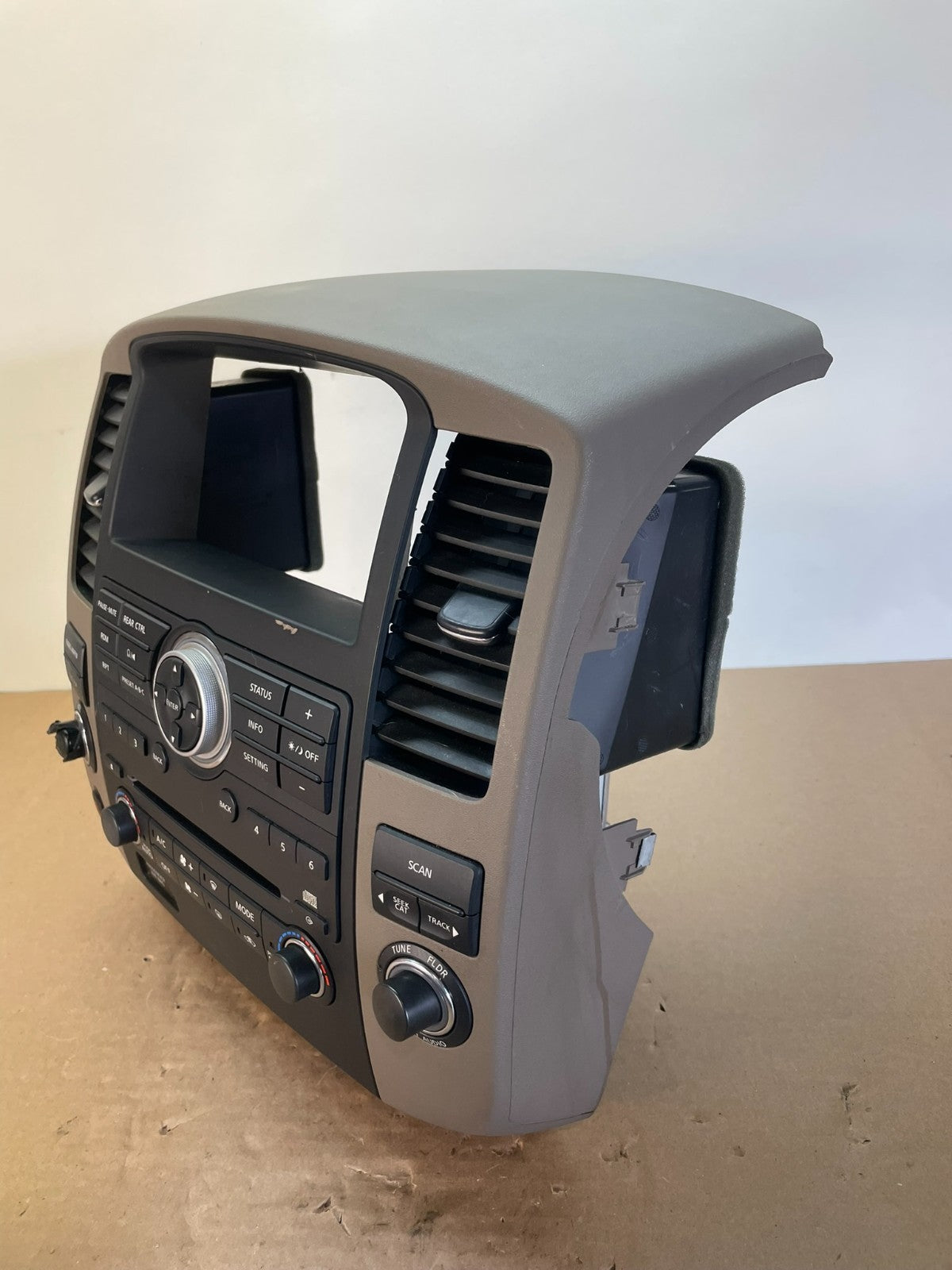 2008 2012 Nissan Pathfinder Radio A/C Heat Temperature Climate Control AI0589 DG2