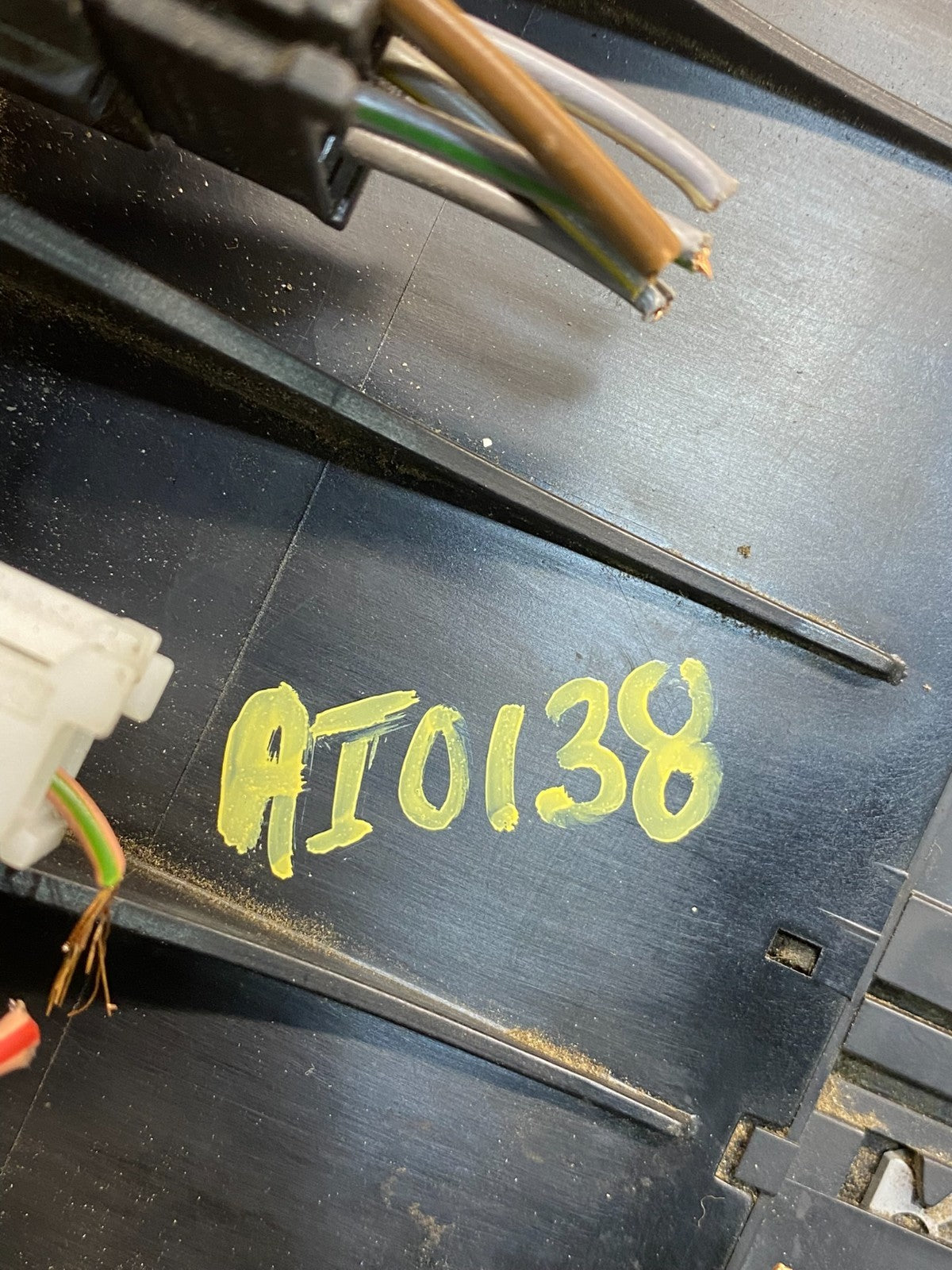 2000 - 2006 Mercedes W215 S430 Front Left SAM Fuse Box Control ai0138 DG4