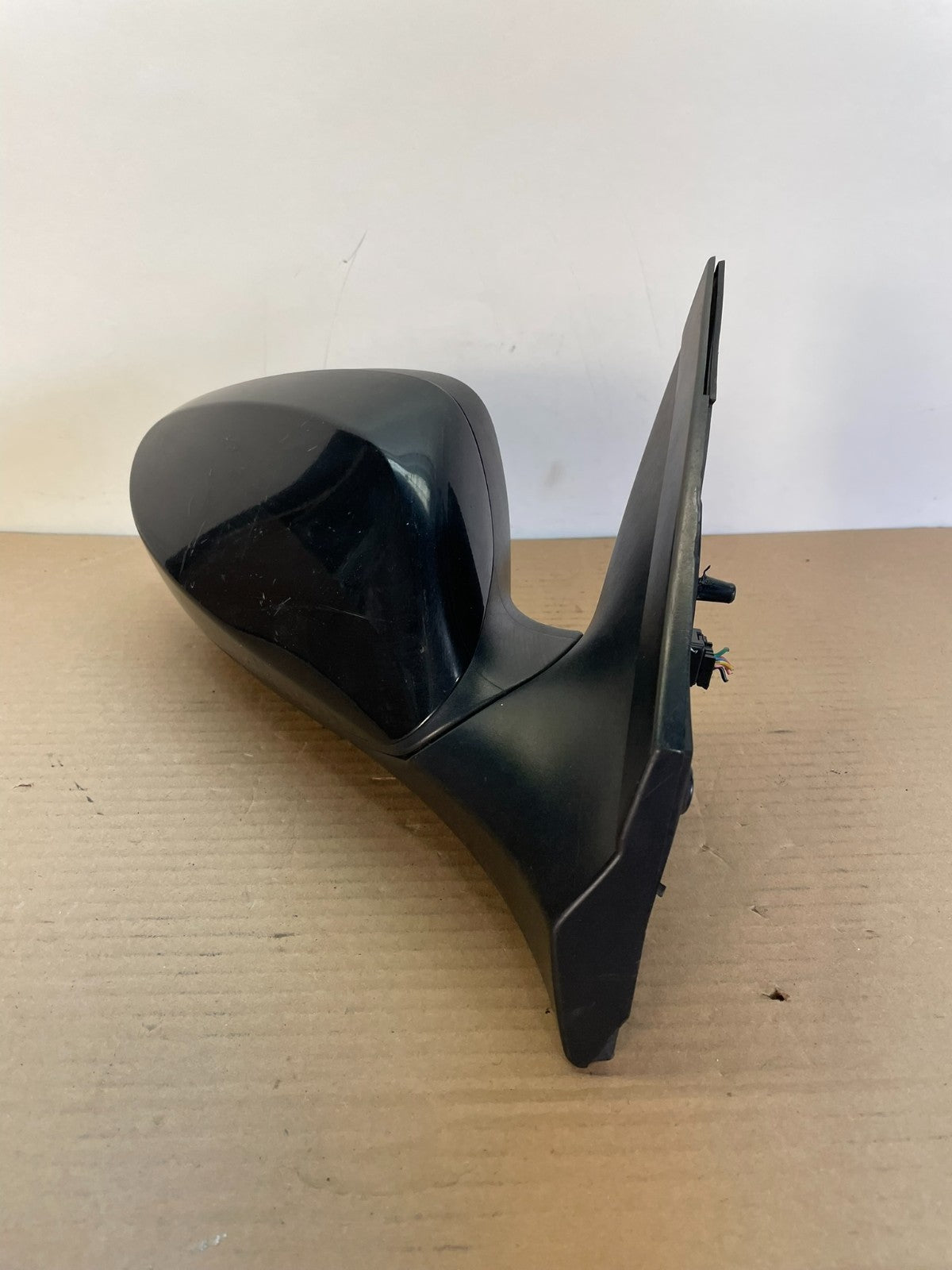 2012 to 2017 Hyundai Accent Right Passenger Side View Door Mirror ah8680 DG1