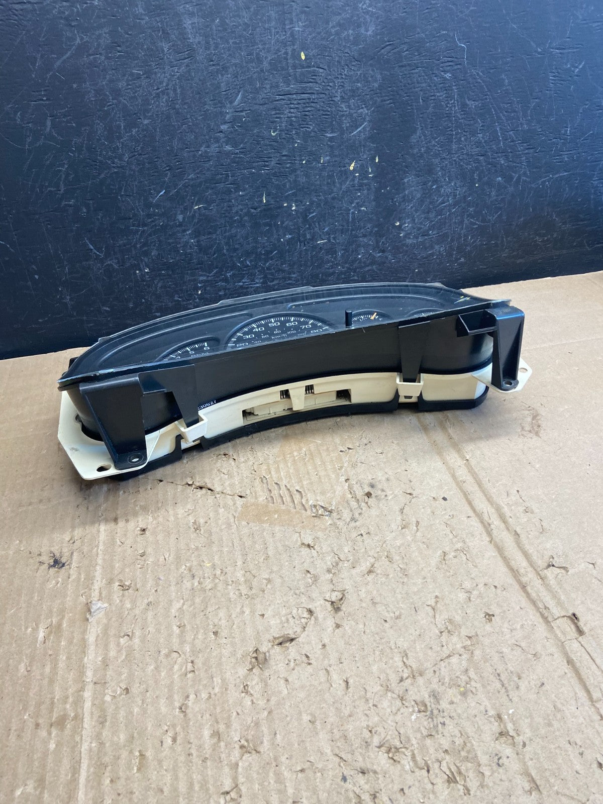 2002 GMC Yukon Speedometer Cluster Gauge ae2019 DG6