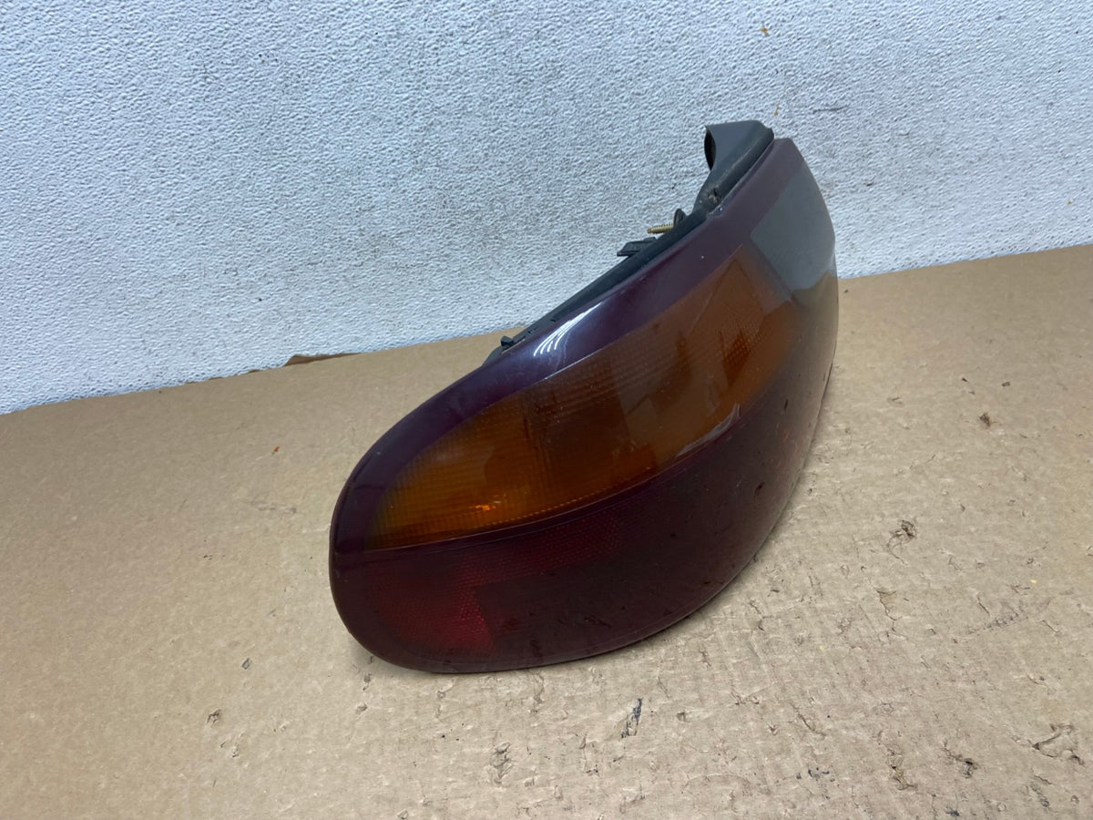 1997 to 2003 Chevrolet Malibu Left Driver LH Side Tail Light AF8130 LK2