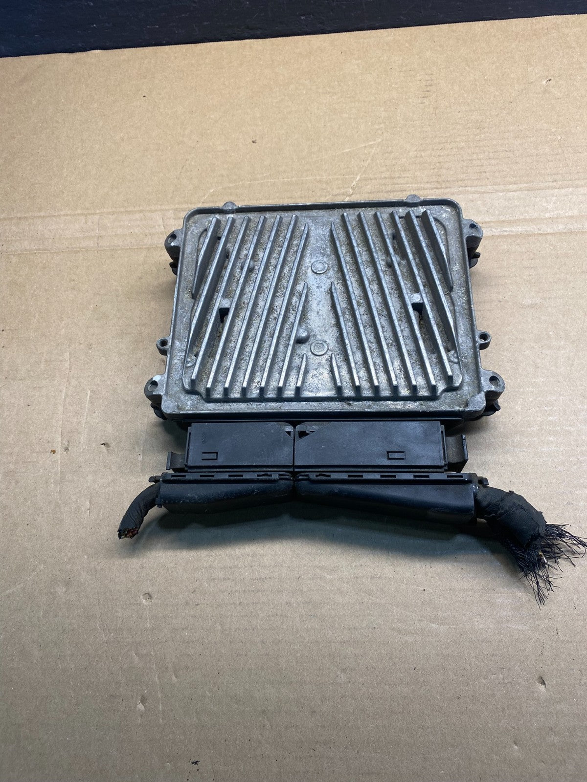 2007 to 2012 Mercedes GL450 ECM ECU Engine Control Module OEM AC4365 DG1